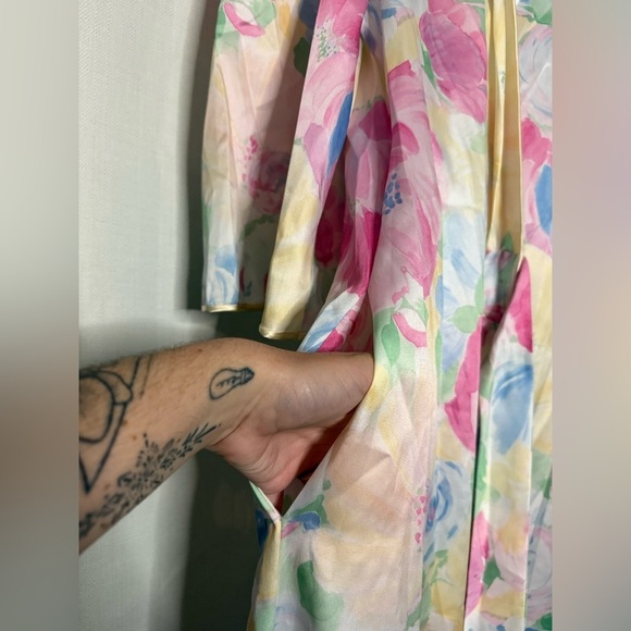Vintage Lucie Ann Satin Pastel Floral Robe Neglige Medium - Picture 9 of 13